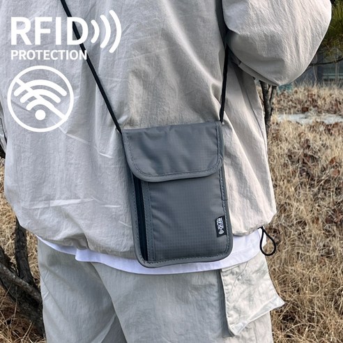 추천상품 디티그린 RFID 차단 여행용 미니 크로스백 여권 가방 소개 추천상품 디티그린 RFID 차단 여행용 미니 크로스백 여권 가방 소개