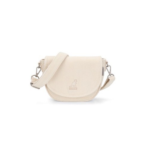 추천제품 #
코드 미니 크로스백 3266 아이보리
할인가격: 45,150원
코드 미니 크로스백 3266 아이보리는 화이트계열의 색상을 가진 멋진 가방입니다. 겉감은 면으로 만들어져 있고, 안감은 폴리에스터로 제작되었습니다. 크기는 가로 19cm, 세로 15cm, 폭 6cm로 적당한 사이즈입니다.
제품 정보 추천제품 #
코드 미니 크로스백 3266 아이보리
할인가격: 45,150원
코드 미니 크로스백 3266 아이보리는 화이트계열의 색상을 가진 멋진 가방입니다. 겉감은 면으로 만들어져 있고, 안감은 폴리에스터로 제작되었습니다. 크기는 가로 19cm, 세로 15cm, 폭 6cm로 적당한 사이즈입니다.
제품 정보