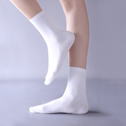 추천상품 베이스알파에센셜 여성용 무지 중목 양말: 신발 속의 편안한 선택 소개 추천상품 베이스알파에센셜 여성용 무지 중목 양말: 신발 속의 편안한 선택 소개