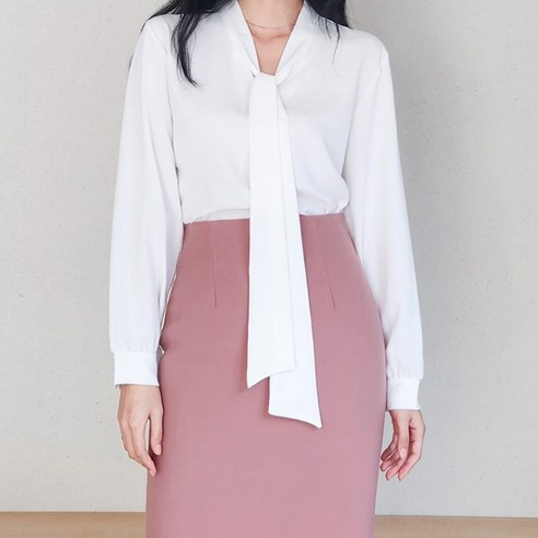 추천상품 차차 롱타이 블라우스: 세련되고 우아한 스타일의 상징 추천상품 차차 롱타이 블라우스: 세련되고 우아한 스타일의 상징