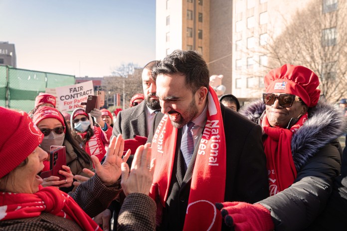 ‘We’re asking for very basic things’: 15,000 nurses are on strike in New York City ‘We’re asking for very basic things’: 15,000 nurses are on strike in New York City