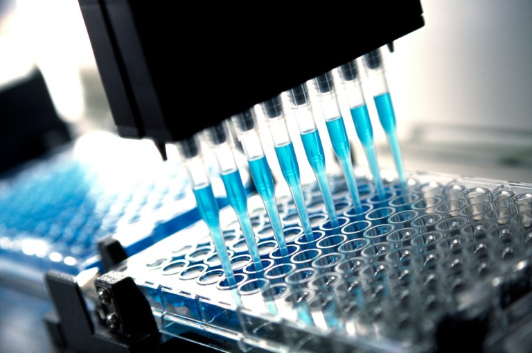 Verily is closing its medical device program as Alphabet shifts more resources to AI | TechCrunch Verily is closing its medical device program as Alphabet shifts more resources to AI | TechCrunch