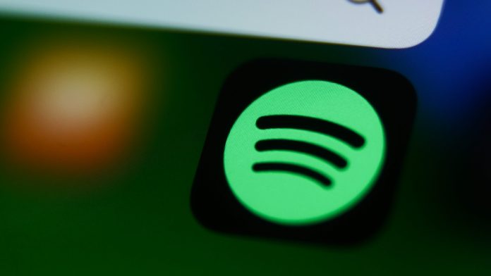 Spotify partners with record labels to create ‘artist-first’ AI music products | TechCrunch
