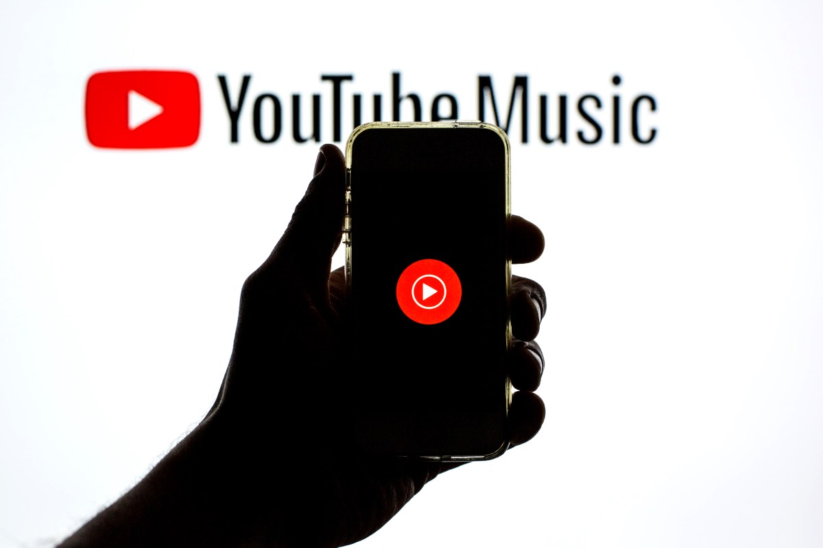 YouTube rolls out an AI playlist generator for Premium users | TechCrunch