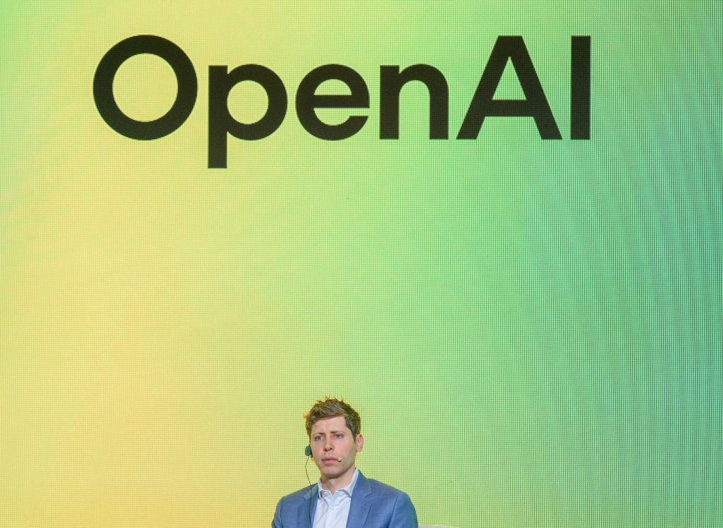 OpenAI is launching the Sora app, its own TikTok competitor, alongside the Sora 2 model | TechCrunch