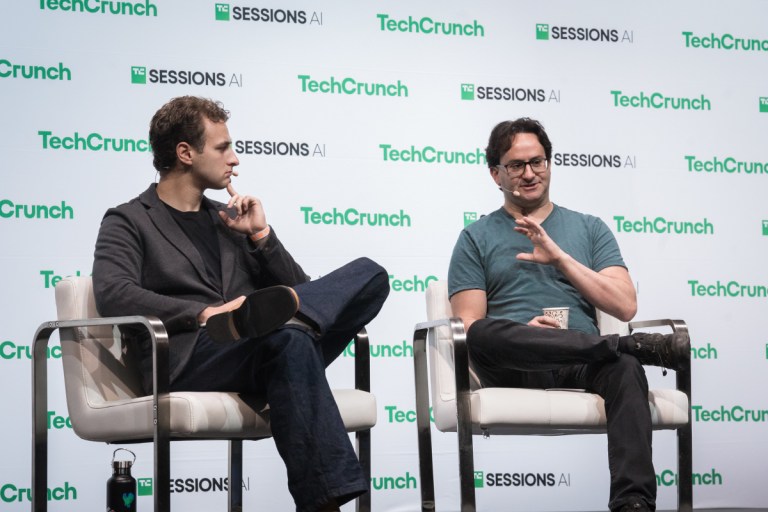 Anthropic bundles Claude Code into enterprise plans | TechCrunch Anthropic bundles Claude Code into enterprise plans | TechCrunch