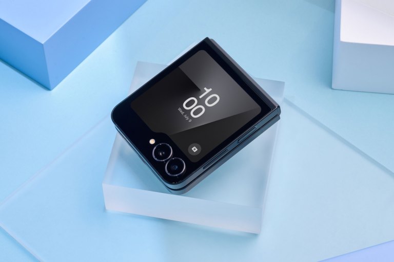 Samsung to launch a triple-folding phone this year | TechCrunch Samsung to launch a triple-folding phone this year | TechCrunch