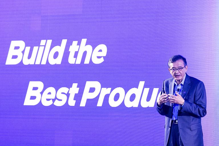 Trump says Intel CEO Lip-Bu Tan must ‘resign immediately’ | TechCrunch Trump says Intel CEO Lip-Bu Tan must ‘resign immediately’ | TechCrunch