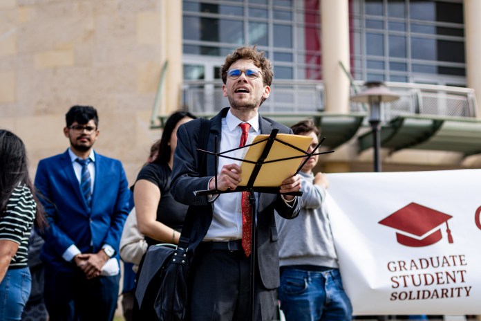 ‘Cover Care for Coogs’ pushes for health care coverage – The Cougar ‘Cover Care for Coogs’ pushes for health care coverage – The Cougar