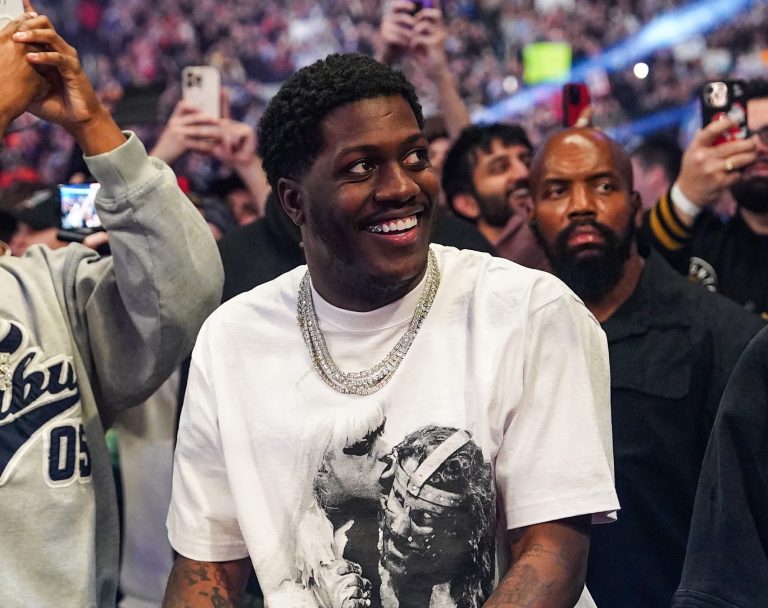Issa Zaddy Or Nah? Lil Yachty’s Dad Shannon McCollum Sets Social Media OFF With Rare Photos Issa Zaddy Or Nah? Lil Yachty’s Dad Shannon McCollum Sets Social Media OFF With Rare Photos
