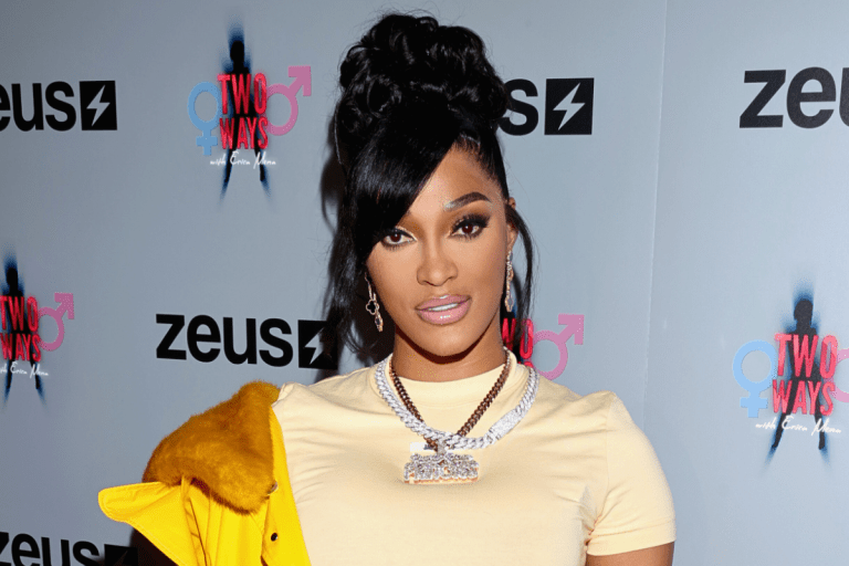 Okay, Sis! Joseline Hernandez Gags Fans With Mid-Performance Twerk On Shamar Marco (VIDEO) Okay, Sis! Joseline Hernandez Gags Fans With Mid-Performance Twerk On Shamar Marco (VIDEO)