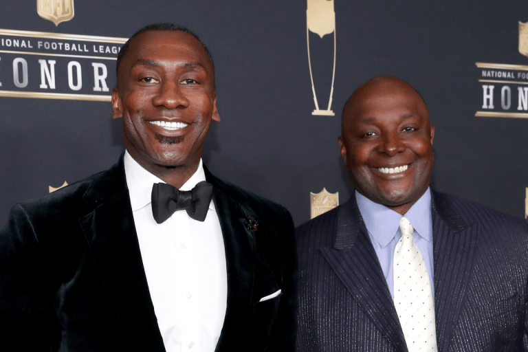 It’s A Family Affair! Shannon Sharpe Welcomes Brother Sterling Into Pro Football Hall Of Fame It’s A Family Affair! Shannon Sharpe Welcomes Brother Sterling Into Pro Football Hall Of Fame