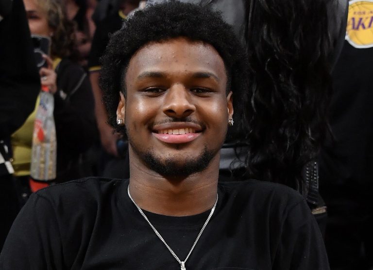 Young Love! Bronny James And His Girlfriend Parker Whitfield Celebrate Their Anniversary (PHOTOS) Young Love! Bronny James And His Girlfriend Parker Whitfield Celebrate Their Anniversary (PHOTOS)