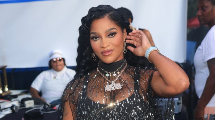 Pop It! Joseline Hernandez Reminds Social Media Users Why She’s Been That Girl (WATCH)