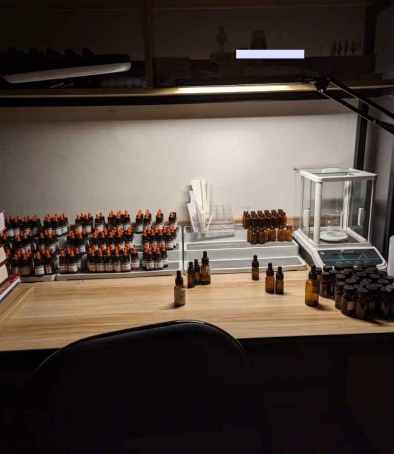 This S’pore biz recreates designer scents, now it’s grown to 2 outlets & expanding across SEA This S’pore biz recreates designer scents, now it’s grown to 2 outlets & expanding across SEA
