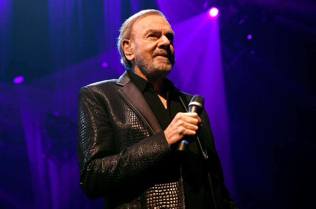 Neil Diamond to Receive Inspirational Lifetime Achievement Award at 2025 Carousel Ball, Goo Goo Dolls to Perform | FROUSA Media