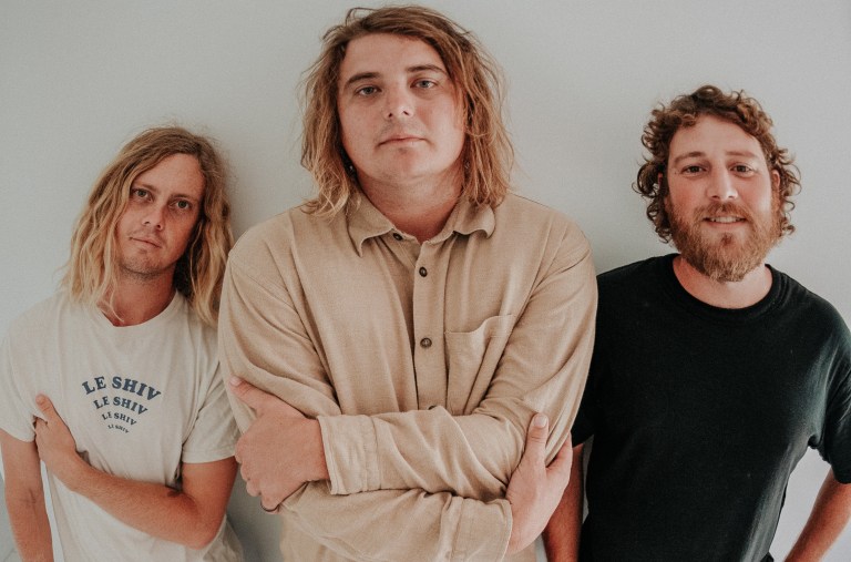 Skegss Cover Sheryl Crow’s ‘If It Makes You Happy’ for ‘Like A Version’ Skegss Cover Sheryl Crow’s ‘If It Makes You Happy’ for ‘Like A Version’