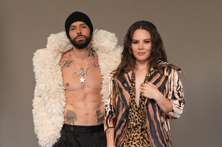 Jesse & Joy Launch Tour in NYC ‘On the Right Side of History,’ With Pro-Immigrant Message & Mariachis Jesse & Joy Launch Tour in NYC ‘On the Right Side of History,’ With Pro-Immigrant Message & Mariachis