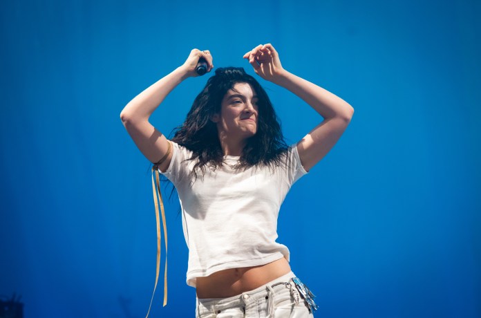 Lorde Bags First U.K. No. 1 Album With ‘Virgin’