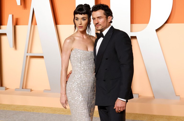 Orlando Bloom Reacts to Joke He’s Dating Politician Amid Katy Perry–Justin Trudeau Romance Rumors Orlando Bloom Reacts to Joke He’s Dating Politician Amid Katy Perry–Justin Trudeau Romance Rumors