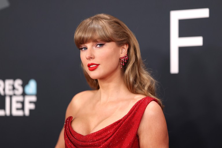 Taylor Swift Curates Playlist for New Album ‘The Life of a Showgirl’ Taylor Swift Curates Playlist for New Album ‘The Life of a Showgirl’