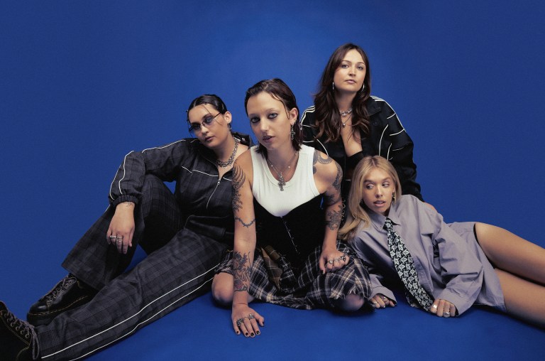 Teen Jesus and the Jean Teasers Plot New Album ‘GLORY’ Teen Jesus and the Jean Teasers Plot New Album ‘GLORY’