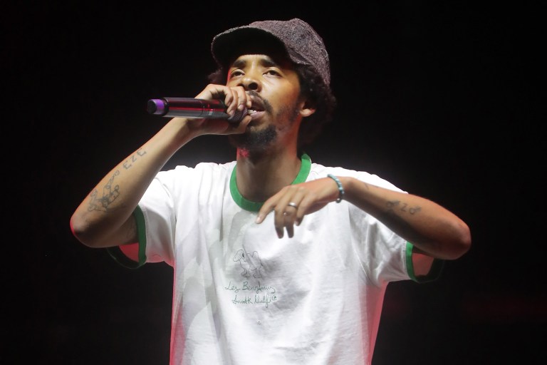 Earl Sweatshirt Announces Release Date & Track List for ‘Live Laugh Love’ Album Earl Sweatshirt Announces Release Date & Track List for ‘Live Laugh Love’ Album