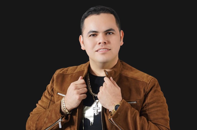 Ernesto Barajas, Lead Singer of Enigma Norteño, Fatally Shot in Mexico Ernesto Barajas, Lead Singer of Enigma Norteño, Fatally Shot in Mexico