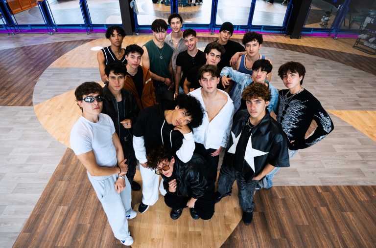 HYBE Latin America Launches ‘Santos Bravos,’ A New Series to Shape the ‘Next Latin Pop Sensation’ HYBE Latin America Launches ‘Santos Bravos,’ A New Series to Shape the ‘Next Latin Pop Sensation’