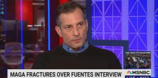 On MSNBC, Angelo Carusone discusses how right-wing media infighting is weakening Donald Trump