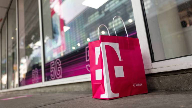 T-Mobile announces generous offer for conflicted customers T-Mobile announces generous offer for conflicted customers
