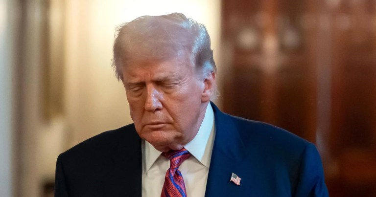 Trump files billion lawsuit over Wall Street Journal’s Jeffrey Epstein report Trump files billion lawsuit over Wall Street Journal’s Jeffrey Epstein report