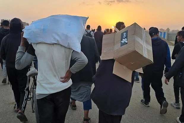 2 American aid workers injured at food distribution site in Gaza; Palestinians die amid airstrikes and attempts to find food
