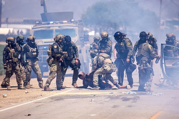 More than 300 arrested in immigration raids on Southern California farms, feds say | FROUSA Media More than 300 arrested in immigration raids on Southern California farms, feds say | FROUSA Media