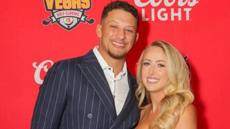 ‘Support Your Husband Without Showing Skin’: Patrick Mahomes’ Wife Brittany Skintight Post-Baby Look Draws Outrage ‘Support Your Husband Without Showing Skin’: Patrick Mahomes’ Wife Brittany Skintight Post-Baby Look Draws Outrage