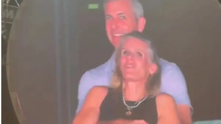‘No Woman in Their Right Mind Would Want to Date Him’: Astronomer CEO Caught In an Affair at Coldplay Concert May Still Walk Away Untouched ‘No Woman in Their Right Mind Would Want to Date Him’: Astronomer CEO Caught In an Affair at Coldplay Concert May Still Walk Away Untouched