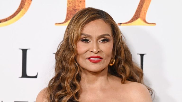 ‘She Looks Uncomfortable’: Tina Knowles Flaunts See-Through Look, But It Was Her Apparent Discomfort That Had Fans Zooming In ‘She Looks Uncomfortable’: Tina Knowles Flaunts See-Through Look, But It Was Her Apparent Discomfort That Had Fans Zooming In