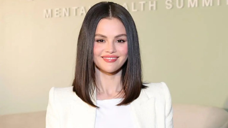 ‘Looks Awful’: Selena Gomez’s Bikini Bachelorette Photos Spark Frenzy as Fans Zoom In on This Surprising Detail ‘Looks Awful’: Selena Gomez’s Bikini Bachelorette Photos Spark Frenzy as Fans Zoom In on This Surprising Detail
