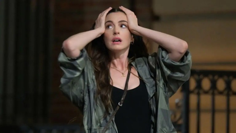 ‘That Looked So Painful’: Anne Hathaway’s On-Set Tumble Goes Viral After Fans Spot the Crew’s Priceless Reaction in the Background ‘That Looked So Painful’: Anne Hathaway’s On-Set Tumble Goes Viral After Fans Spot the Crew’s Priceless Reaction in the Background