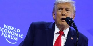 ‘OMG…the Dude in the Back!’: Trump Returns From Davos as Fans Drag Up the Moment World Leaders Acted Like He Wasn’t There — Then Zoom in Behind Him