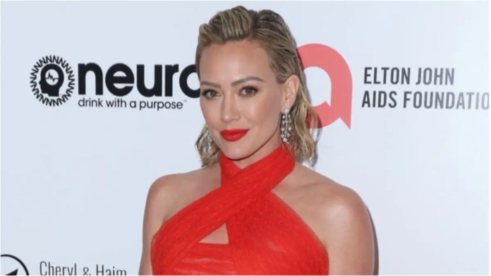 ‘Doesn’t Even Look Like Herself Anymore’: Hilary Duff’s Unrecognizable Look Has Fans Struggling to See the ‘Lizzie McGuire’ Star They Remember ‘Doesn’t Even Look Like Herself Anymore’: Hilary Duff’s Unrecognizable Look Has Fans Struggling to See the ‘Lizzie McGuire’ Star They Remember