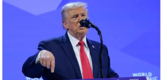 ‘They Can’t Even Look at Him’: Trump’s Biggest Moment at Davos Came Mid-Brag — and New Photos Finally Show How His Team Reacted