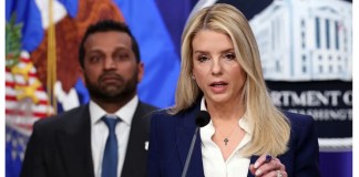 ‘You Can See the Pressure’: Bondi Tries to Hold the Line for Trump After He Drops Her — Until One Unplanned Question Hits and In a Split Second the Cracks Start Showing