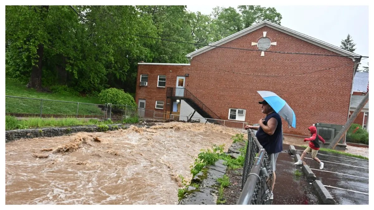 ‘Hello! It’s Us!’: Trump Voters Getting ‘Screwed’ After Flood Aid Denied for Rural Maryland While GOP States Get Millions; Black Governor Told Emergency Relief Is ‘Not Warranted’ ‘Hello! It’s Us!’: Trump Voters Getting ‘Screwed’ After Flood Aid Denied for Rural Maryland While GOP States Get Millions; Black Governor Told Emergency Relief Is ‘Not Warranted’