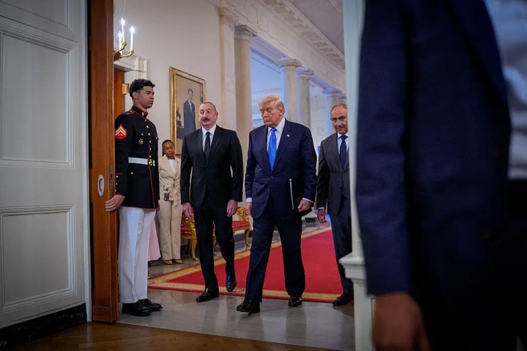 ‘Idiotic Display of Narcissism’: White House ‘Gift Shop’ Featuring Trump 2028 Merchandise Fuels Backlash as Trump Flirts with Third Term ‘Idiotic Display of Narcissism’: White House ‘Gift Shop’ Featuring Trump 2028 Merchandise Fuels Backlash as Trump Flirts with Third Term