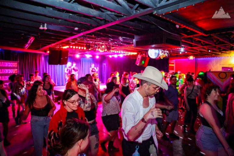 Neon Rainbows Is Rewriting Country Music Neon Rainbows Is Rewriting Country Music