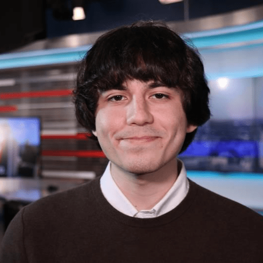 Ford Holiday River Parade announces theme, grand marshal for 44th annual celebration