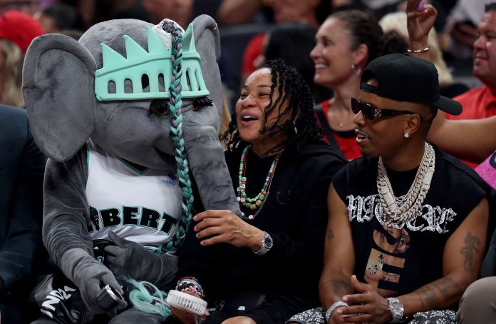 A’Timeee Was Had! Funniest Tweets, Memes, Videos & More From WNBA All-Star Weekend 202