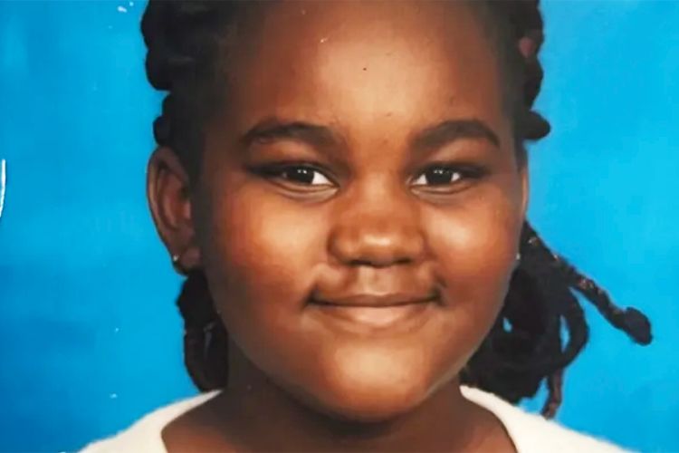 15 Nurses Fired From Children’s Hospital After Black 12-Year-Old Girl Dies Of Suicide During 24-Hour Watch 15 Nurses Fired From Children’s Hospital After Black 12-Year-Old Girl Dies Of Suicide During 24-Hour Watch