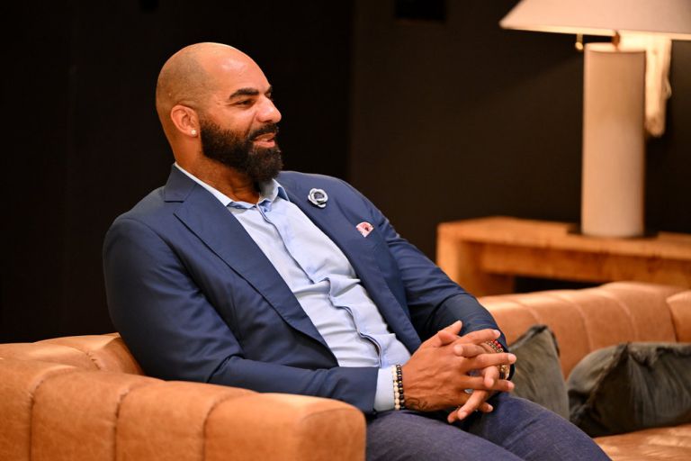 Game On! Carlos Boozer Talks Trading The Hardwood For The Throne On ‘King’s Court’, Tyson’s Infamous List & Brotherly Bonding With Bravo’s Bravest Bachelors Game On! Carlos Boozer Talks Trading The Hardwood For The Throne On ‘King’s Court’, Tyson’s Infamous List & Brotherly Bonding With Bravo’s Bravest Bachelors